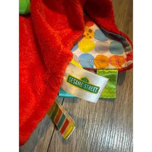Sesame Street & Bright Starts Elmo Baby Lovey Blanket With Teether - Picture 3 of 8